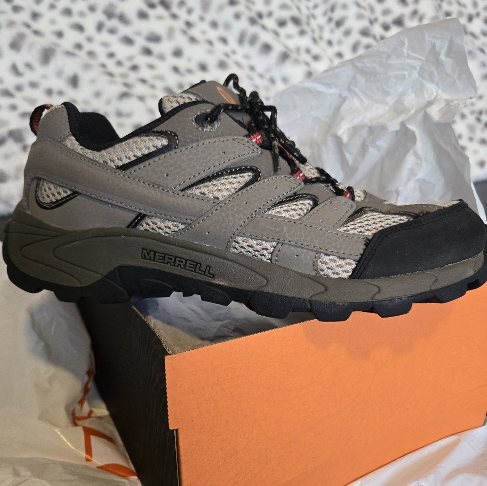 Merrell Kids Gray Hiking Shoes NWOT